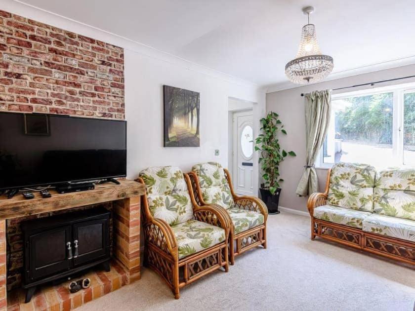 Forest Side Holiday home *